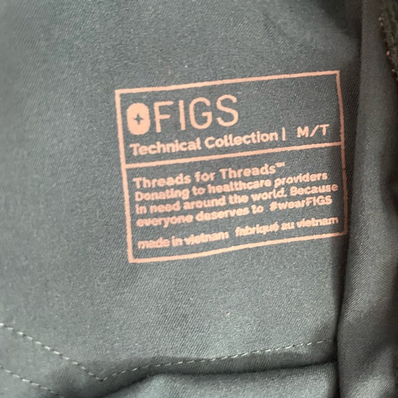 Medium Tall FIGS scrub pants - Picture 4 of 4